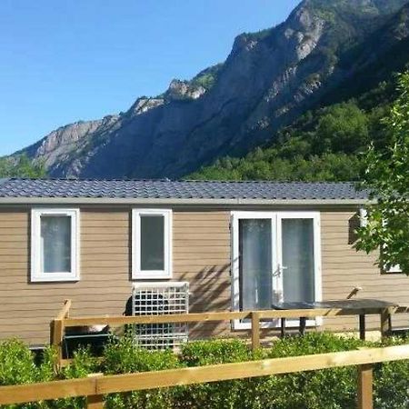 Camping 5 Etoiles - Piscine - Eeceff Le Bourg-dʼOisans מראה חיצוני תמונה